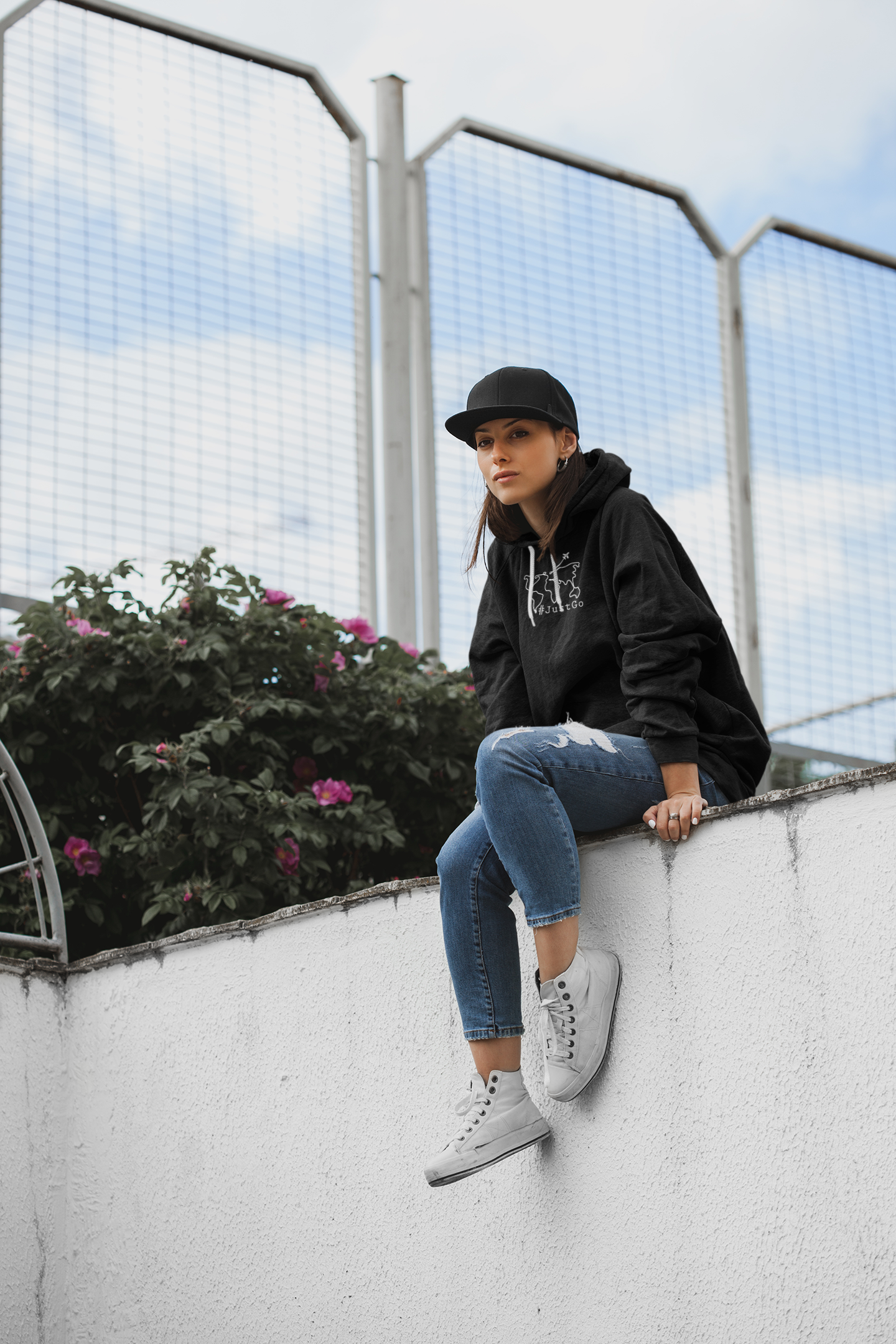 JUST GO - HOODIE UNISEX