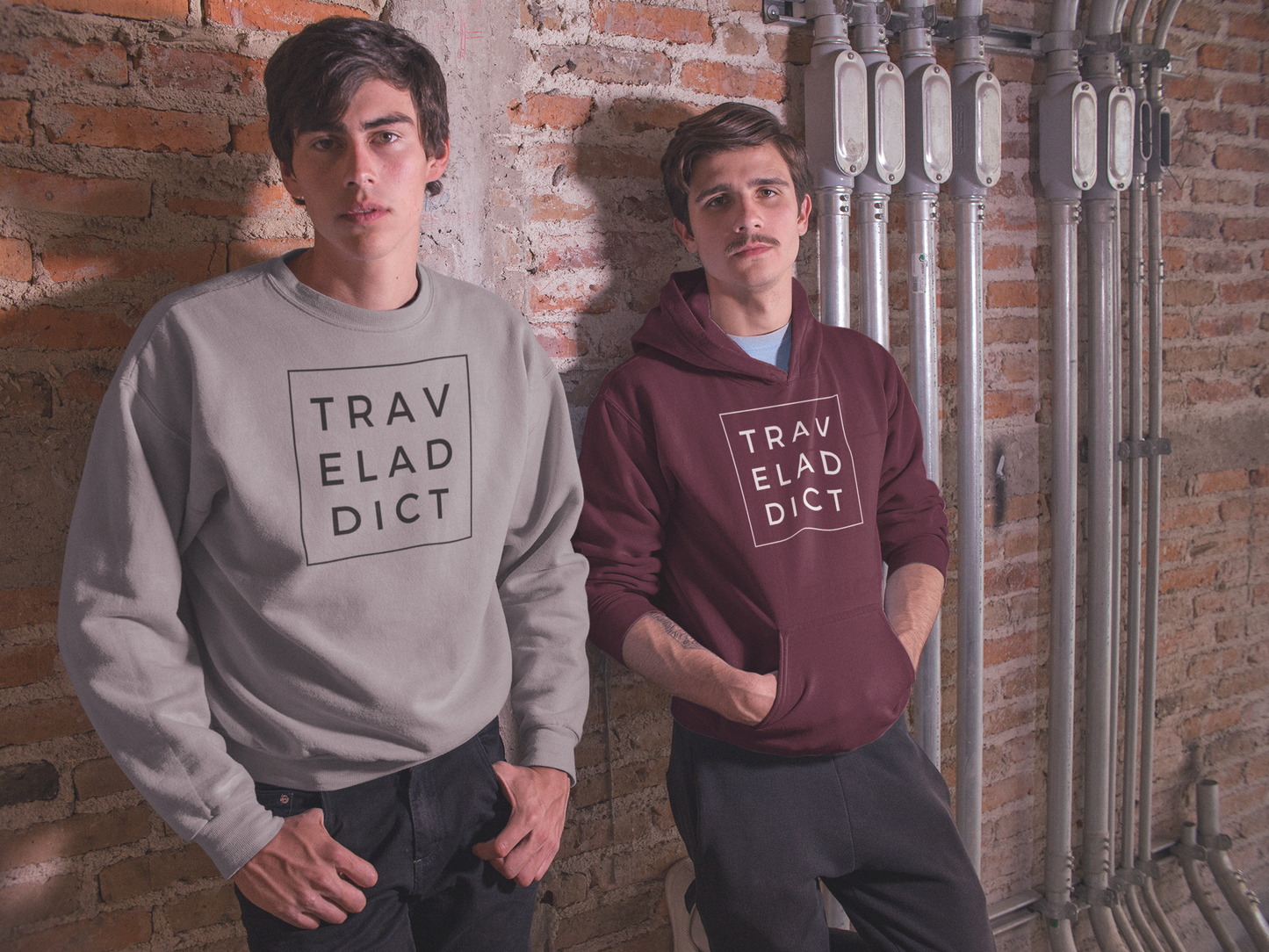 TRAVELADDICT - SWEATSHIRT UNISEX