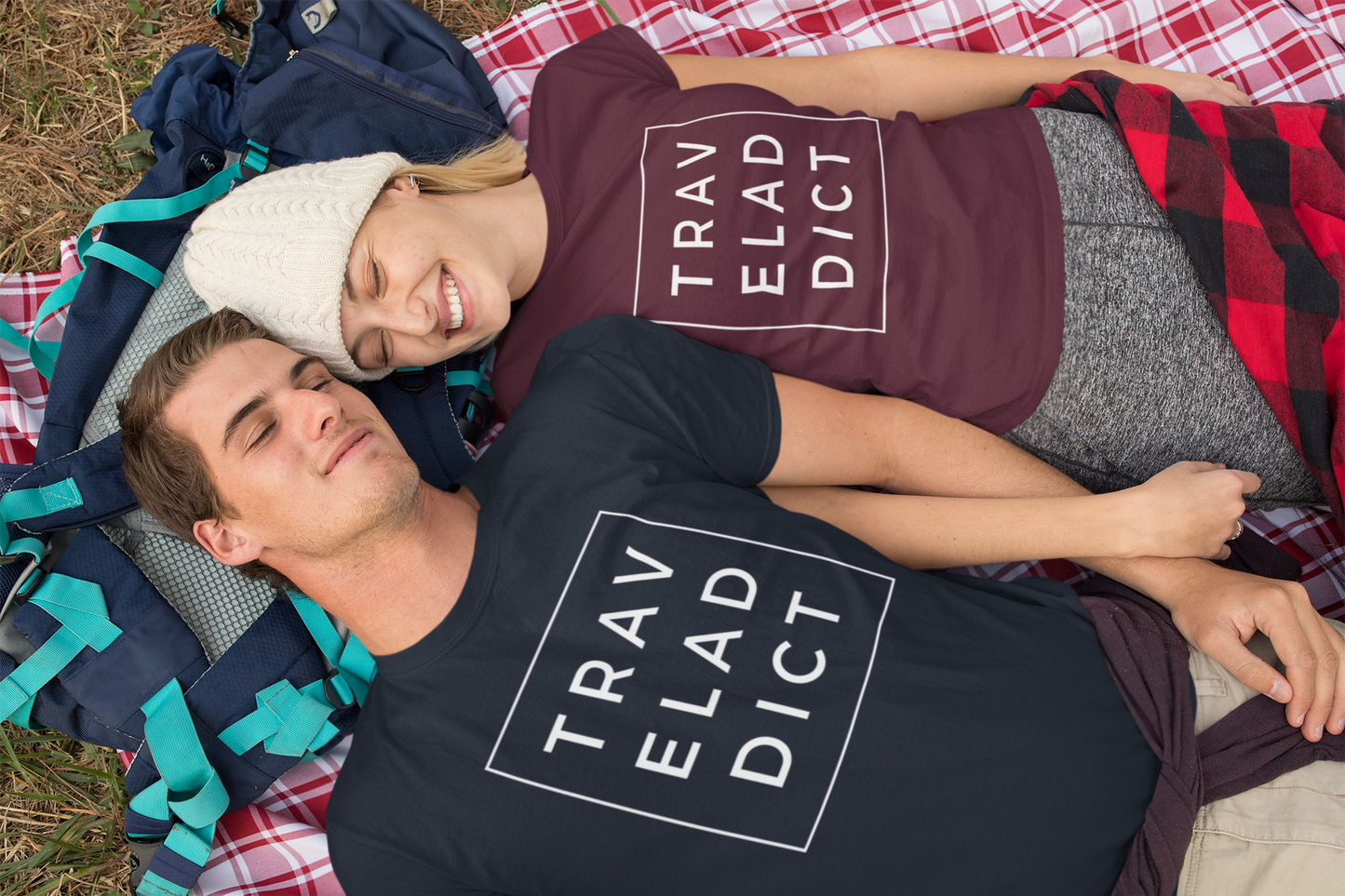 TRAVELADDICT -TSHIRT UNISEX